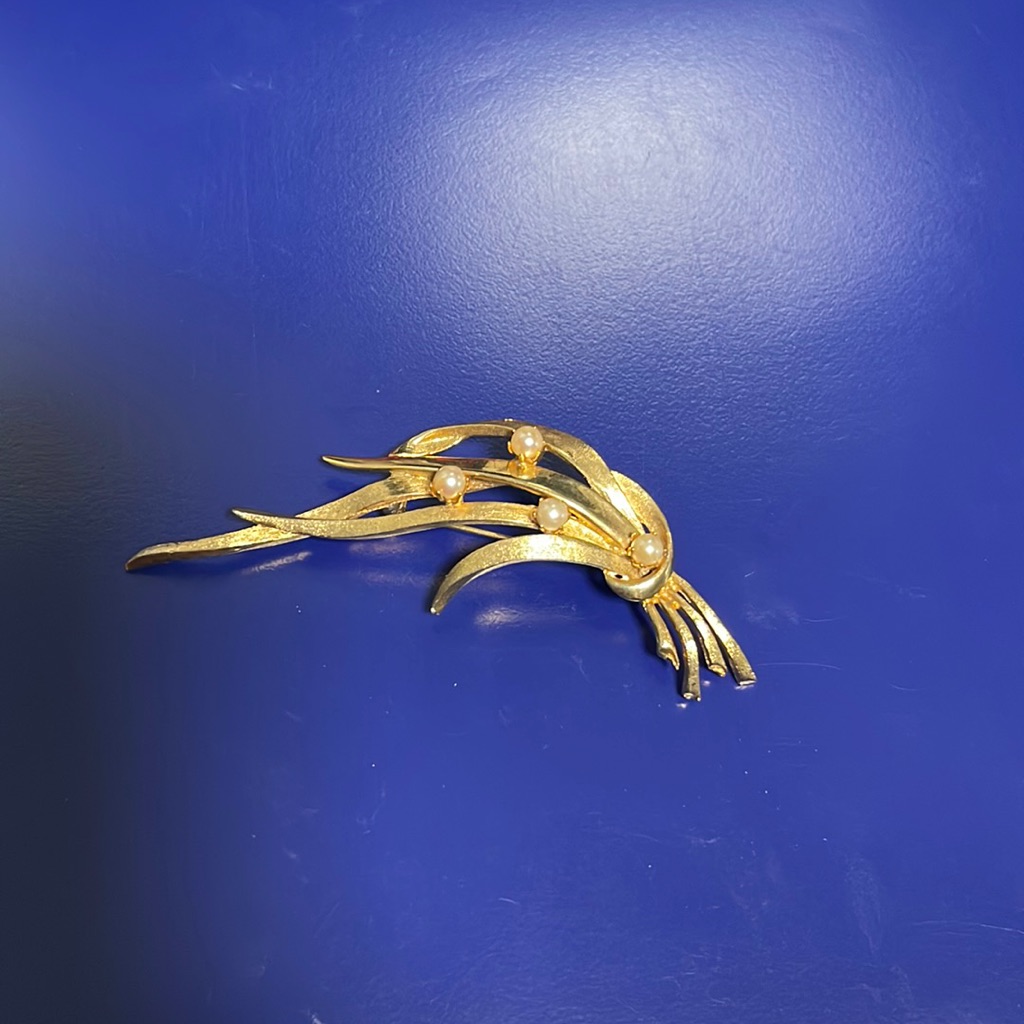 Brooch Brooks Stamped